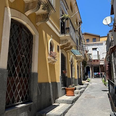 Dimora Delle Sciare - Centro Storico Apartment Catania Exterior foto