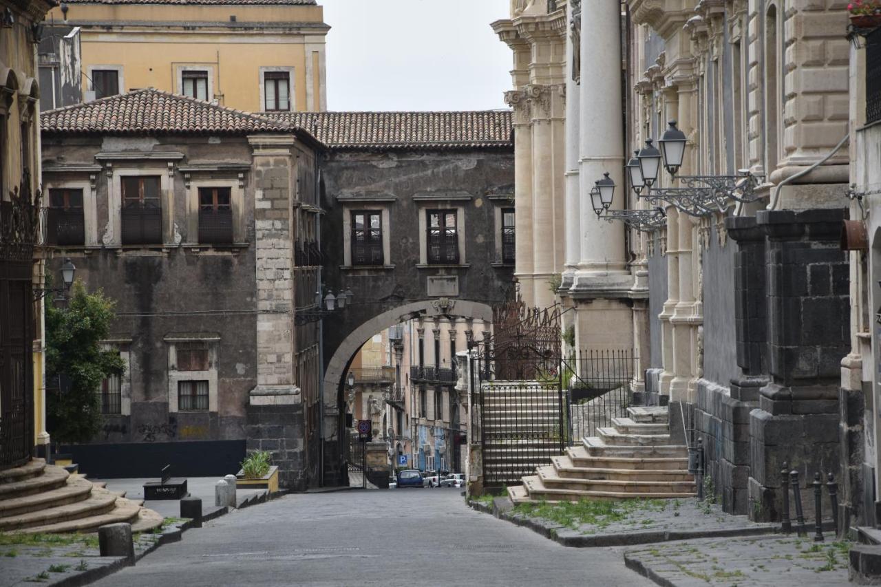 Dimora Delle Sciare - Centro Storico Apartment Catania Exterior foto